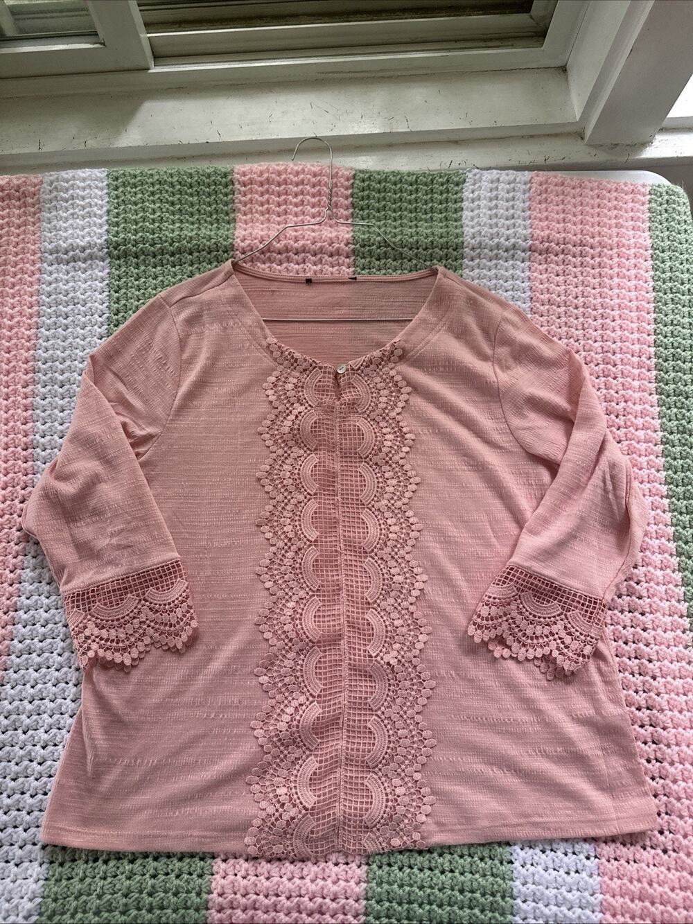 Woman’s Unbranded Pink Lace XL/L Blouse Dressy Boho Peasant Fairy Long Sleeve